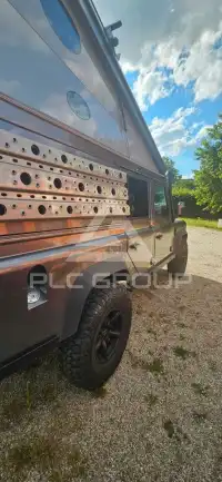 2009 Land Rover DEFENDER