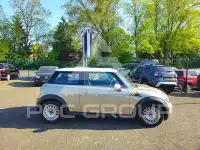 2009 Mini COOPER