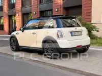 2009 Mini COOPER