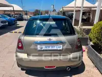 2009 Mini COOPER
