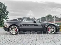 2009 Aston Martin V8