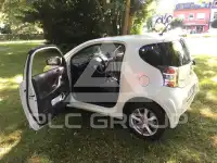2009 Toyota IQ