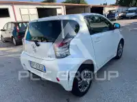 2009 Toyota IQ