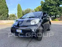 2009 Toyota IQ