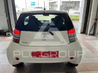 2009 Toyota IQ