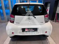 2009 Toyota IQ