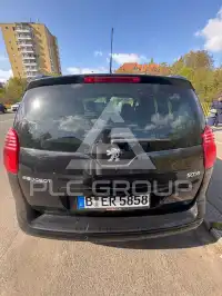 2010 Peugeot 5008