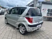 2009 Peugeot 1007