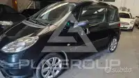 2009 Peugeot 1007
