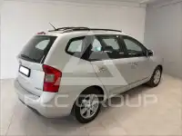 2009 KIA Carens