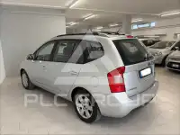 2009 KIA Carens