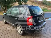 2009 KIA Carens