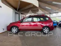 2009 KIA Carens