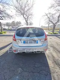 2009 Ford FIESTA