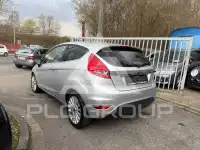 2009 Ford FIESTA