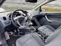 2009 Ford FIESTA