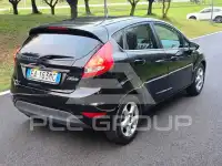 2009 Ford FIESTA