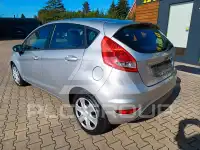 2009 Ford FIESTA