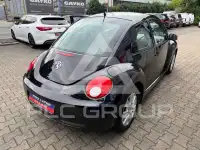 2009 Volkswagen BEETLE
