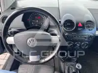 2009 Volkswagen BEETLE
