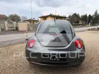 2009 Volkswagen BEETLE