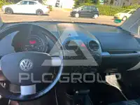 2009 Volkswagen BEETLE