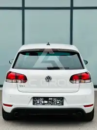 2009 Volkswagen GOLF