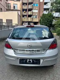 2009 Opel Astra