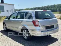2009 Opel Astra