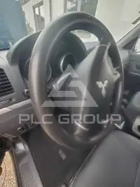 2010 Mitsubishi PAJARO