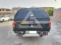 2010 Mitsubishi L200
