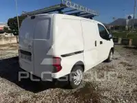 2010 Nissan NV 200