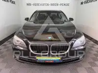 2010 BMW 740