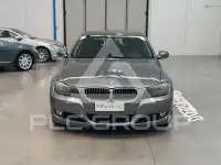 2010 BMW 320