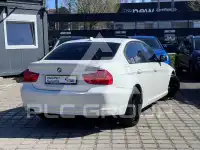 2010 BMW 320