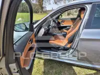 2010 BMW 320