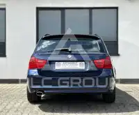 2010 BMW 320