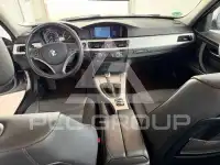 2010 BMW 320