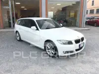 2010 BMW 320