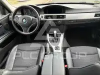 2010 BMW 320