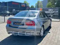 2010 BMW 320