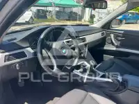 2010 BMW 320