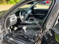 2010 BMW 320