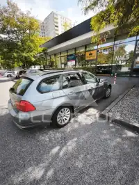 2010 BMW 320