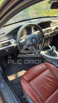 2010 BMW 320