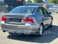 2010 BMW 320