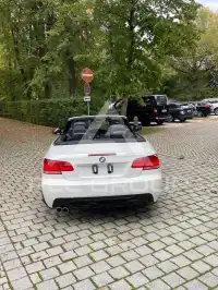 2010 BMW 330