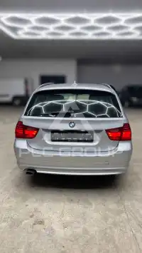 2010 BMW 318