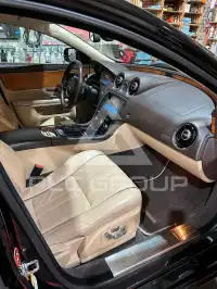 2010 Jaguar XJ