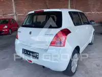 2010 Suzuki SWIFT